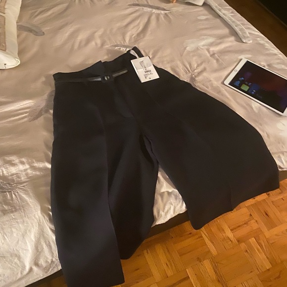 Dior black cropped pants. New size US 4 EU 36 - Picture 2 of 3